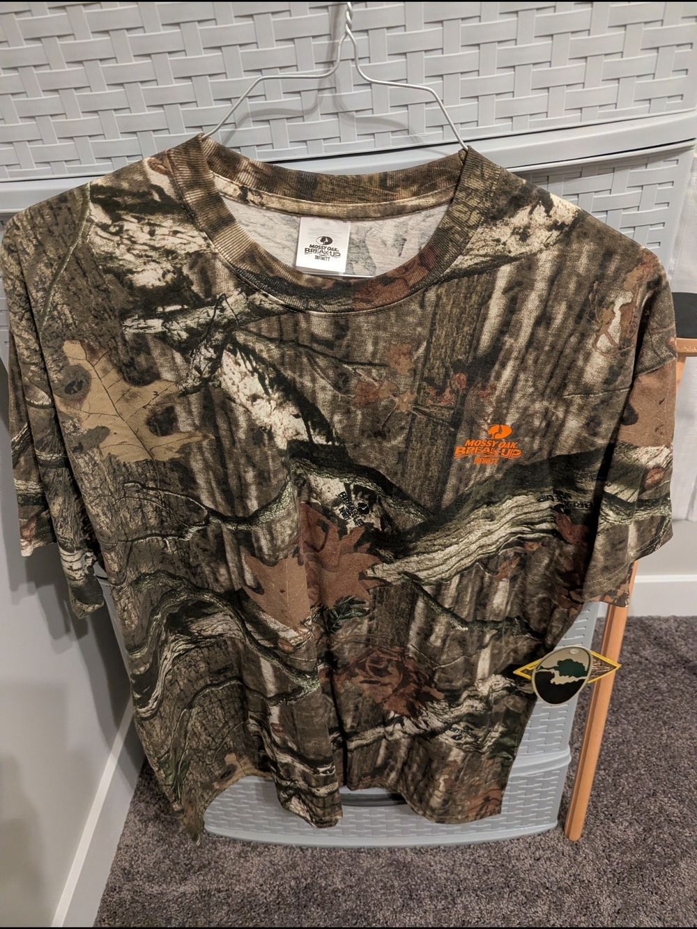 Mossy Oak Realtree Camo Short Sleeve Tee in Olive and Brown
